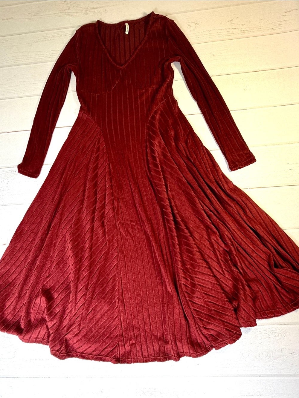 Halara Burgundy Ribbed Knit Fit & Flare Midi Dress Long Sleeve V-Neck XS - Picture 7 of 10